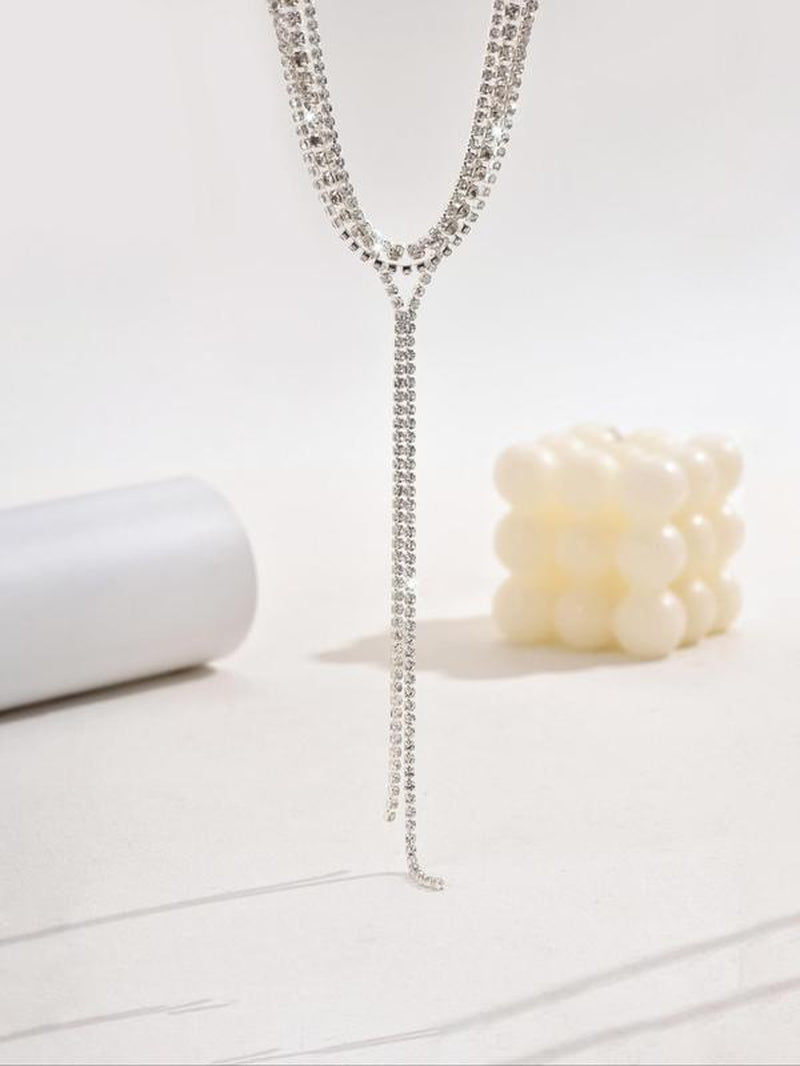 Collar Elegante con Brillantes